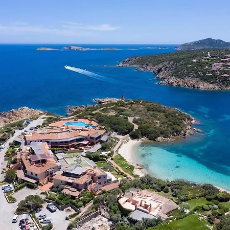 Dolce Sposa Swimming Pool And Private Beach Апартаменты *