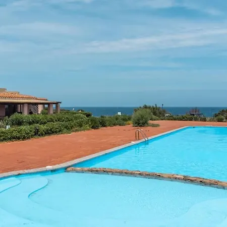 Apartment Dolce Sposa Swimming Pool And Private Beach